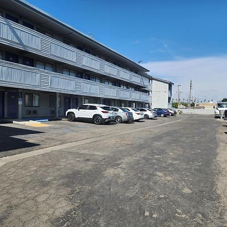 Budget Inn Corcoran Εξωτερικό φωτογραφία