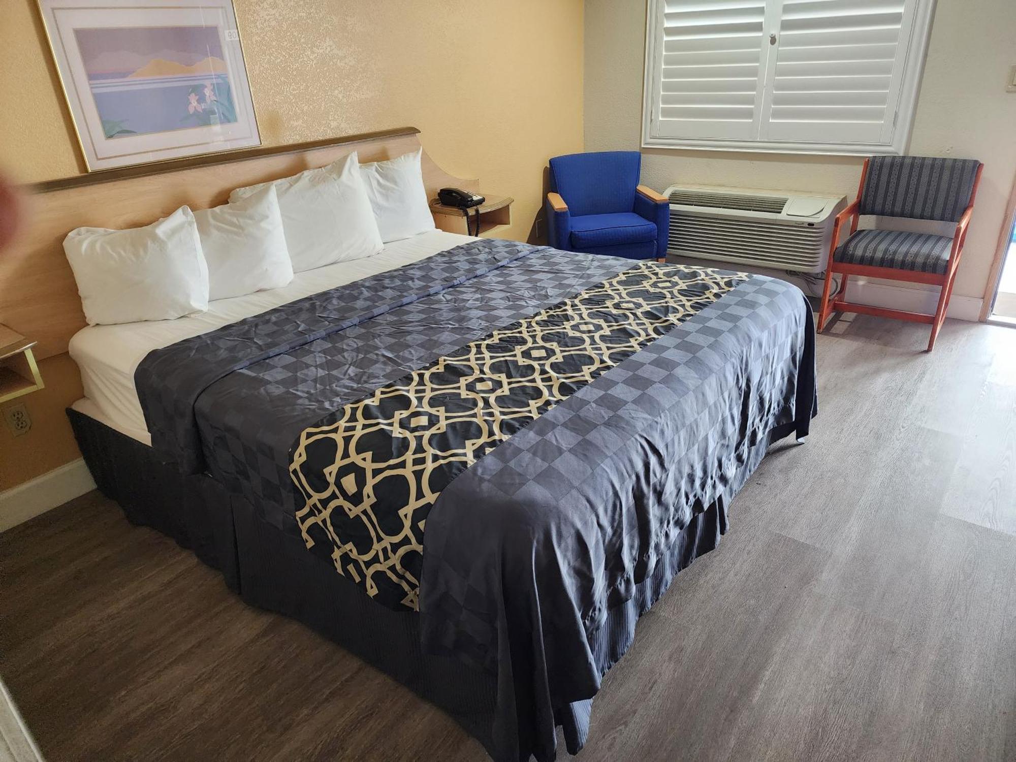 Budget Inn Corcoran Εξωτερικό φωτογραφία