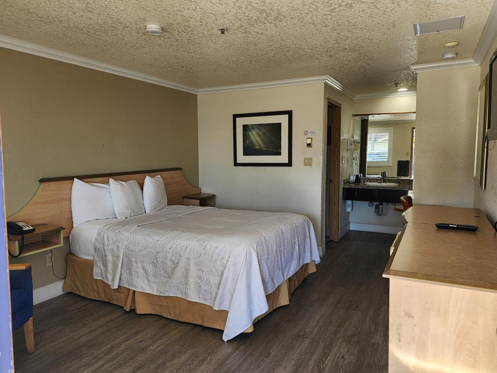 Budget Inn Corcoran Εξωτερικό φωτογραφία
