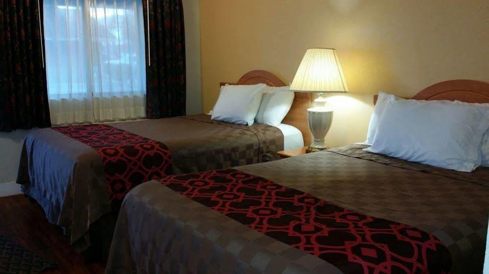 Budget Inn Corcoran Εξωτερικό φωτογραφία