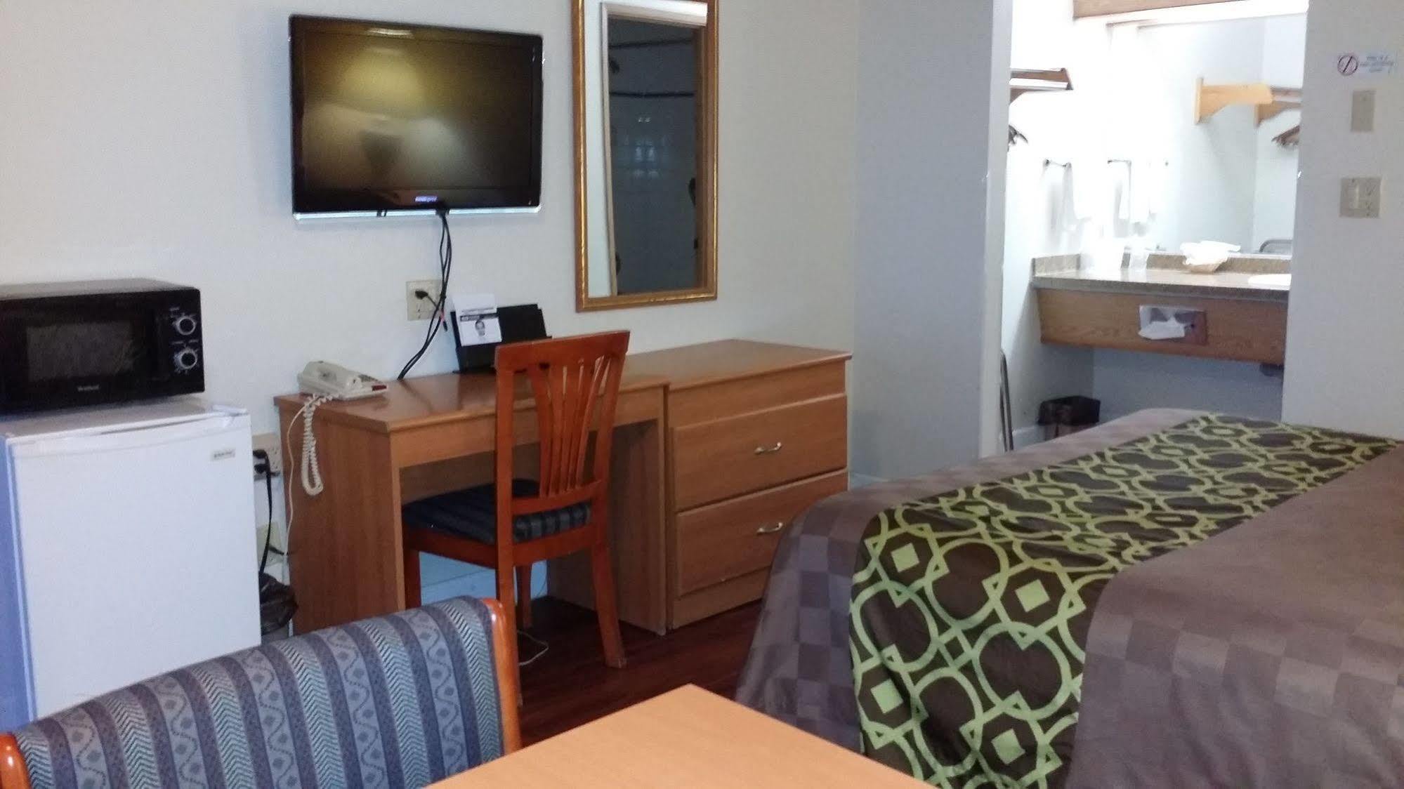 Budget Inn Corcoran Εξωτερικό φωτογραφία