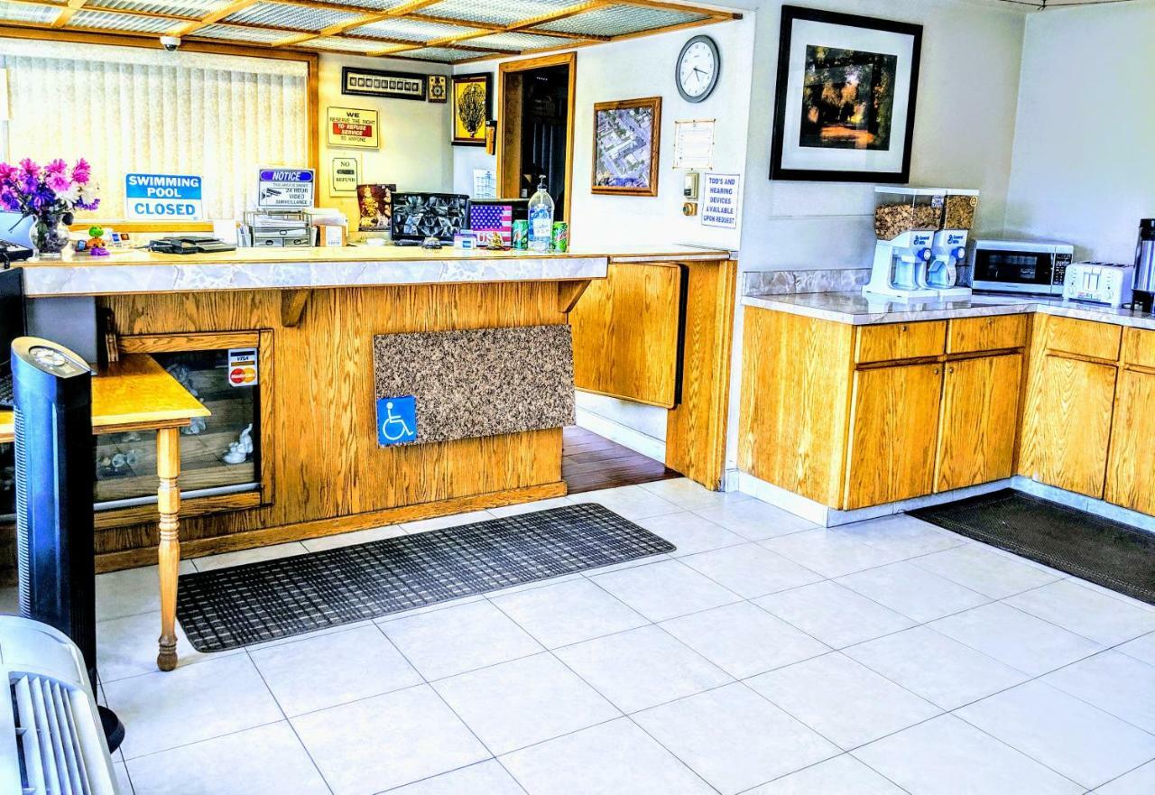 Budget Inn Corcoran Εξωτερικό φωτογραφία